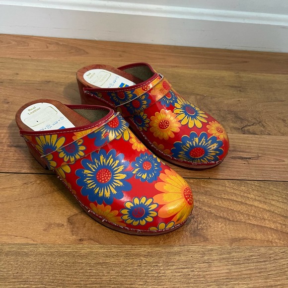 Moheda Toffeln Women's Real Leather Slip On Floral Wooden Clogs Sz 41 Multicolor - Picture 3 of 10